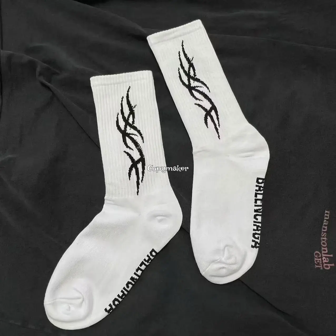 巴黎 BLC 24SS 火焰字母 限定 襪子中筒襪棉襪長襪足球襪