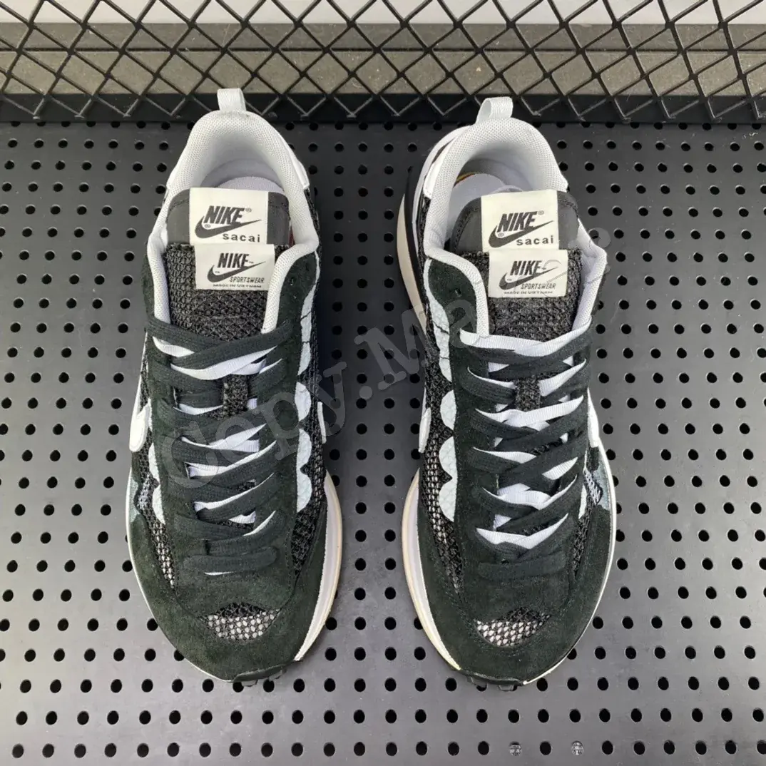 Sacai VaporWaffle 3.0