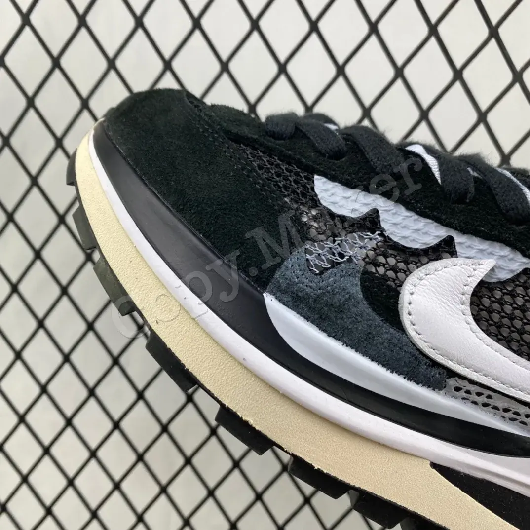 Sacai VaporWaffle 3.0